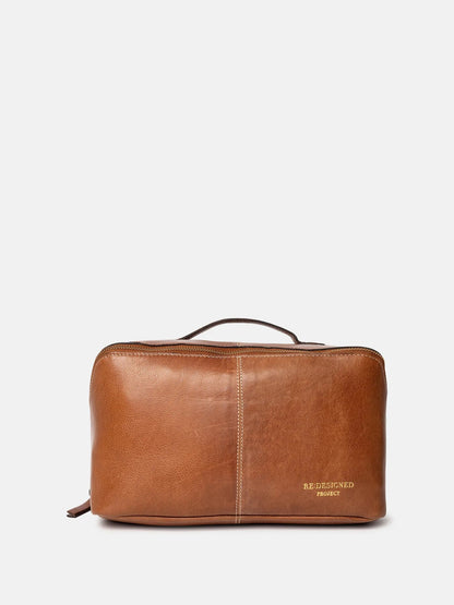 PROJECT P010 - Farbe Walnut / Bras -