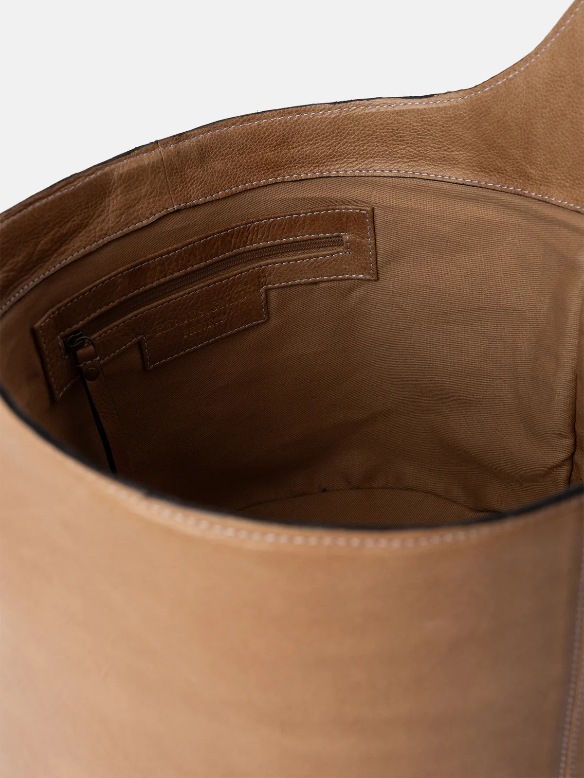 PROJECT PO26 - Farbe Taupe -