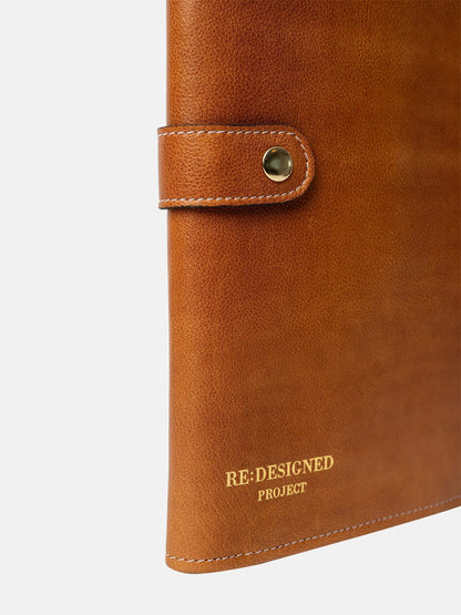 PROJECT PO82 - Farbe Burned Tan / Gold -