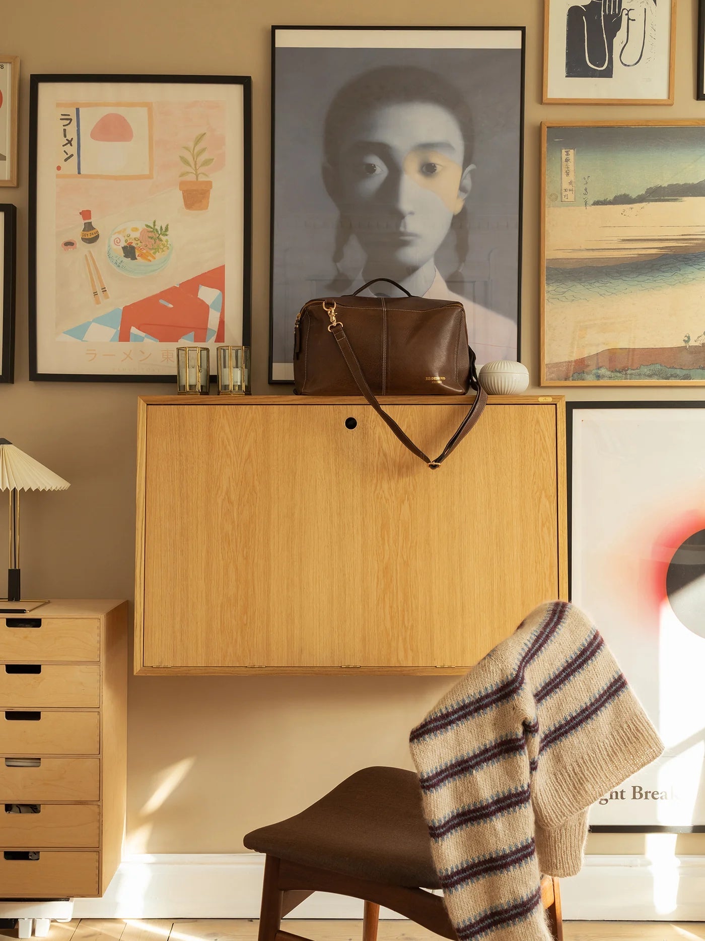 PROJECT PO90 - Farbe Woodsmoke -